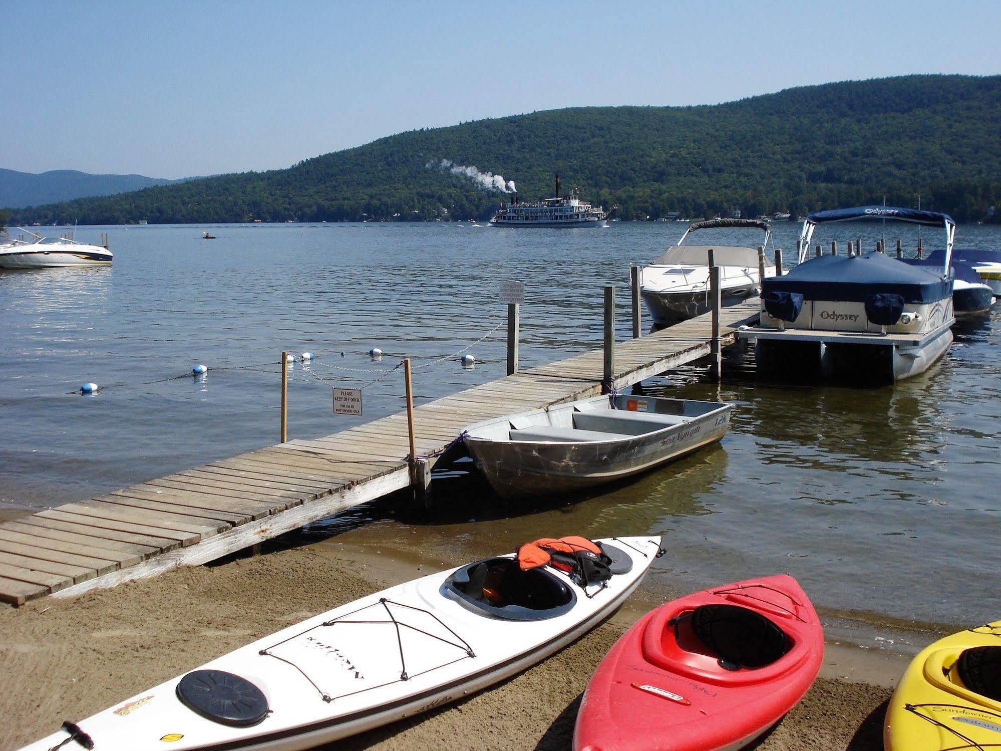 The Sundowner On Lac George Extérieur photo